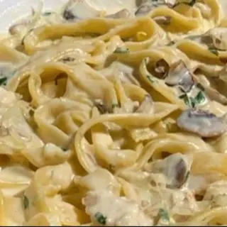 «ФАРФАЛЛЕ С КУРИЦЕЙ И ГРИБАМИ»