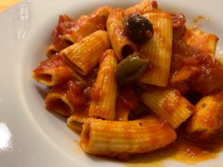 Rigatoni alla puttanesca