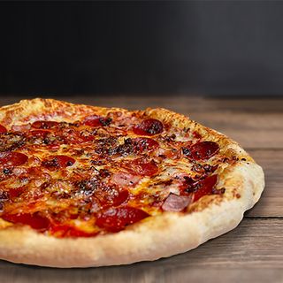 Pizza Americana (Familiar) 