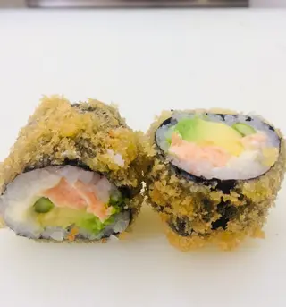 19A Futomaki fregit de salmo (10 Pzs)