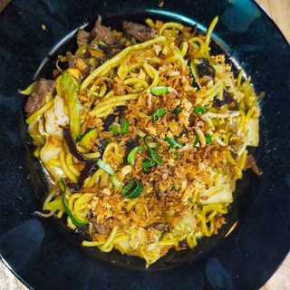 Makaron ramen z wołowiną Duża porcja 500g