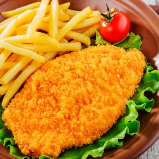 Ración de pechuga empanada especial