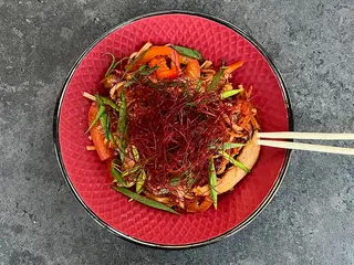 Удон з куркою (385г)