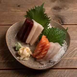 Sashimi Moriawase Mix (4 Uds.)
