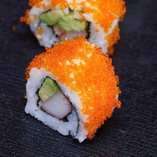 28. California Surimi Sticks 8 Peças