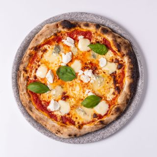 Pizza Quatrro Formaggi