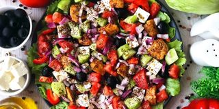 Sałatka Grecka z mięsem