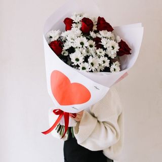 გვირილა და ვარდი 