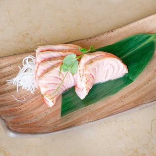 Sashimi Salmão Braseado