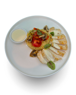 Курица в сырном соусе с булгуром (550г)