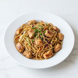 Yakisoba De Pollo De Corral Con Teriyaki