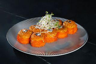 Sushi zapiekane z krewetkami