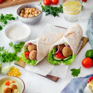Piadina falafel