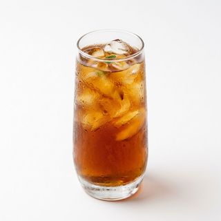 Tè nero al pesca