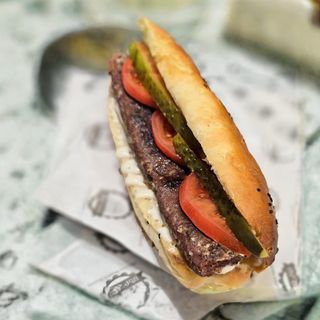 Սուջուխ  սենդվիչ