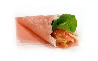 067 - Temaki soy salmon flower