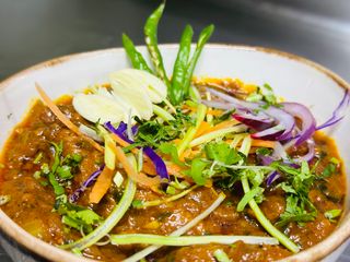 Garlic chilli Pollo Balti