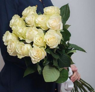 10 თეთრი ვარდი