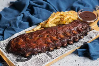Costillar bbq