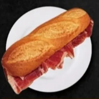 97. Bocadillo jamón ibérico
