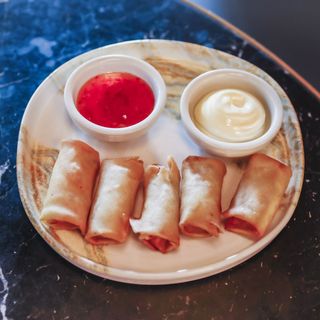 Spring Rolls De Pollo Y Verduras (5 Uds.)