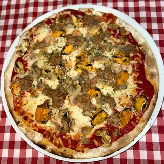 Pizza Pescatore (Mediana)