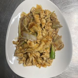 G9. Pollo con zenzero e cipollotti