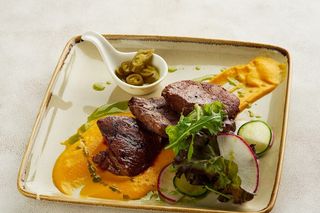 Медальоны из конины (300г)