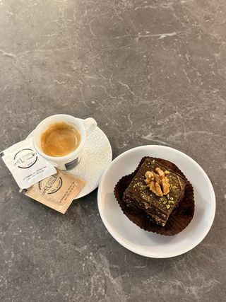 Eспресо и паста "Гараш"