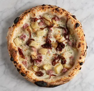 Pizza Civico 19 + Bevanda