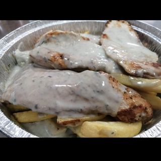 Ración pollo al roque y papas