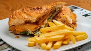 Sendvič Ćuretina Frito