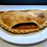 Calzone Boloñesa