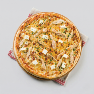 Sweet Chilli Chicken And Feta Pizza