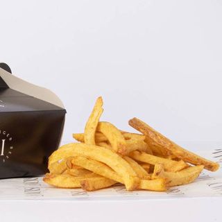 Patate fresche fritte