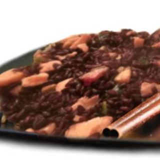 036 Riso Venere saltato con salmone