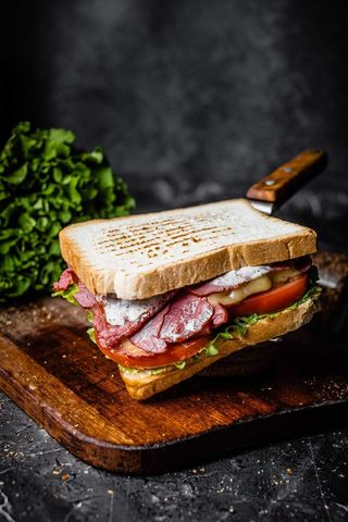 Сэндвич говяжий