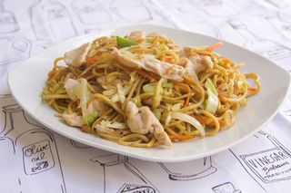 M17 - Chaumin com Frango