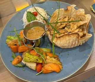 Émincés de poulet sauce blanche