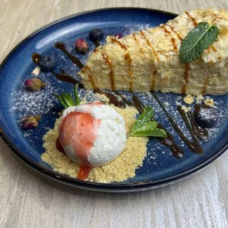 Наполеон фірмовий