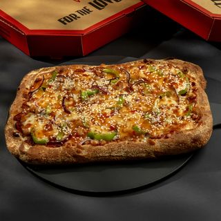 რომაული პიცა ქათამი ტკბილ-ცხარე სოუსით 20/15