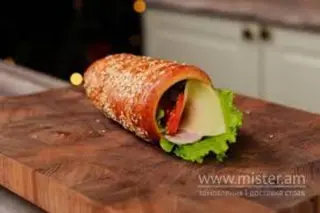 Кюртош з салямі