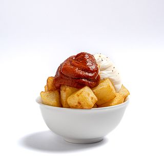 Patatas bravas
