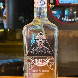* TEQUILA SILVER MAXICA 38%