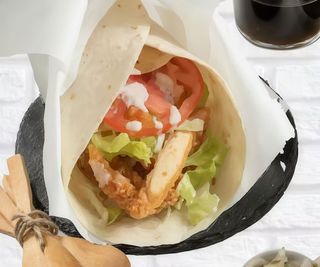 T&W Combo Wrap Salchipapa 