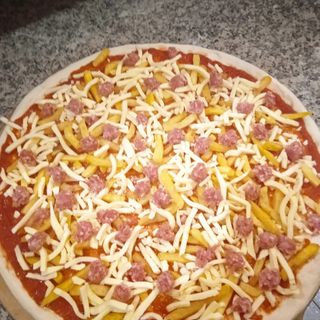 Salsiccia e patatine