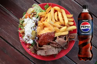 Kebab na talerzu Duży z frytkami ok. 400g + Pepsi zero 0,5l