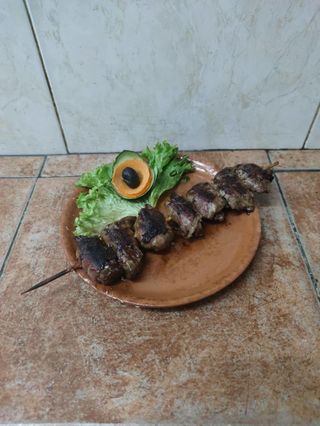 Pileća džigerica u slaninici 