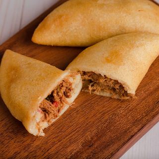 Empanada de Pernil