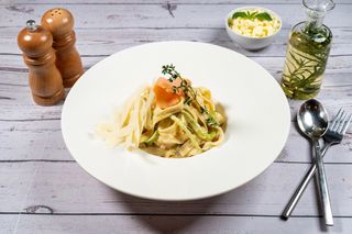 Tagliatelle con salmone